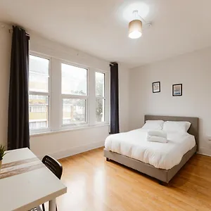  Pensión Great In Plaistow